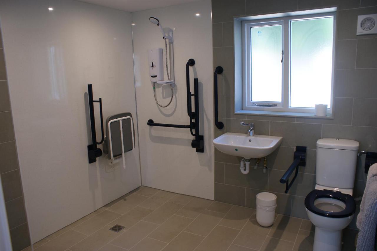 Spacious 4 Bed Family Cottage In Parkland Setting York Bagian luar foto