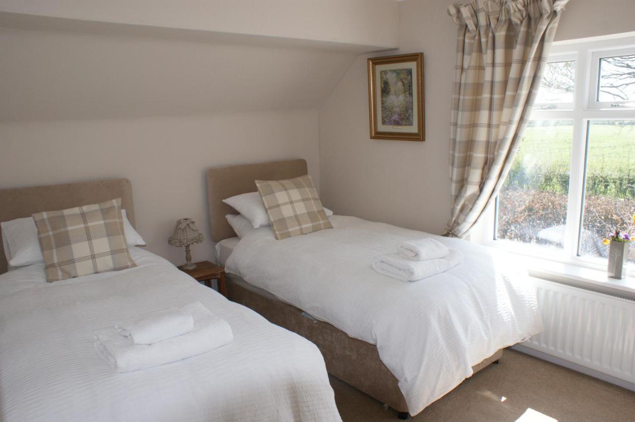 Spacious 4 Bed Family Cottage In Parkland Setting York Bagian luar foto
